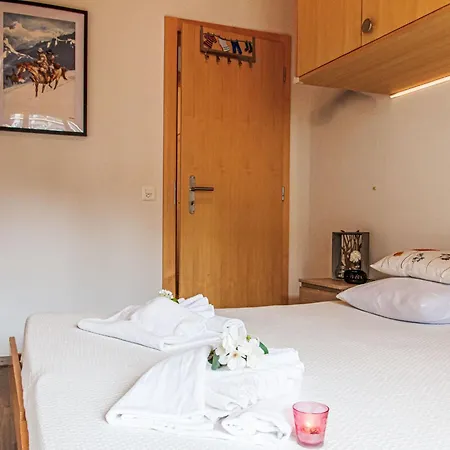 Beau Soleil - Gentianes 40 By Interhome